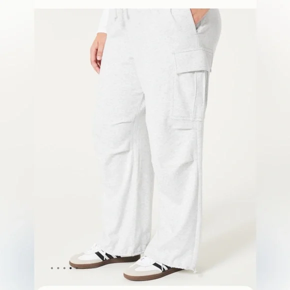 Hollister Cargo Sweatpants - Picture 7 of 7
